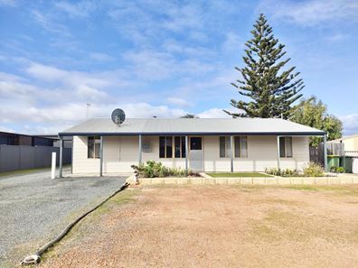 8 Heales Way, Green Head WA 6514