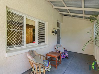 6 Oakover Street, East Fremantle WA 6158