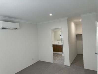 27 Edenvale Drive, Hilbert WA 6112