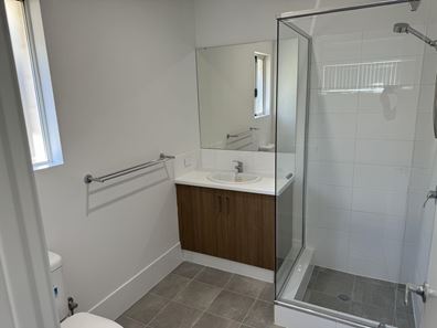 27 Edenvale Drive, Hilbert WA 6112