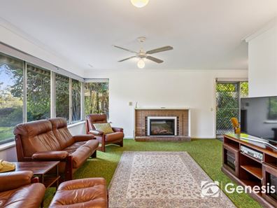 17 Oakleigh Road, Darlington WA 6070