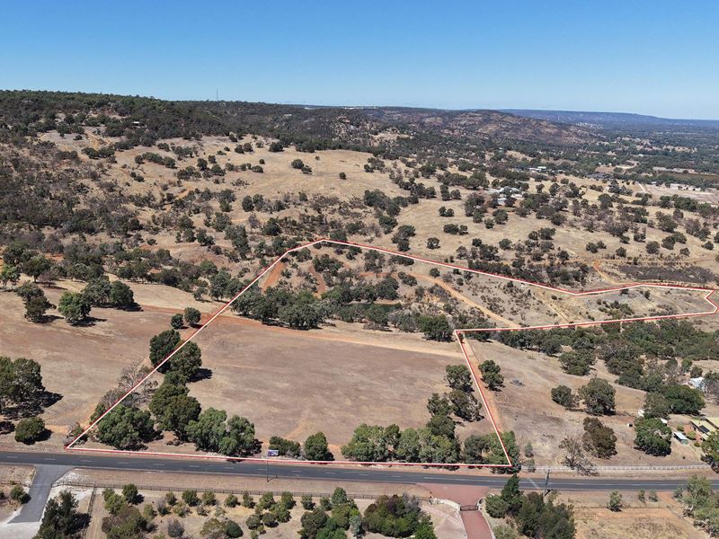 852 Campersic Road, Brigadoon