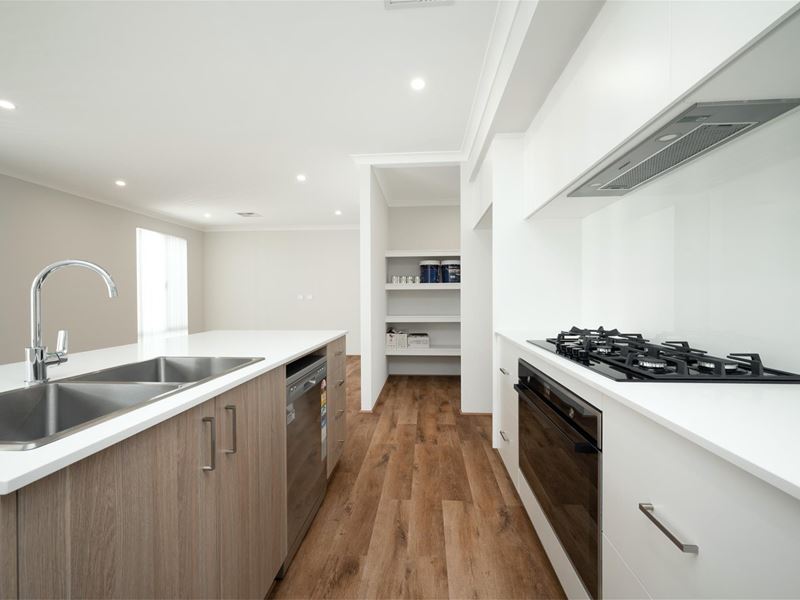 11 Bagnoles Way, Alkimos WA 6038