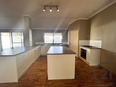 69 Glenfield Drive, Australind WA 6233