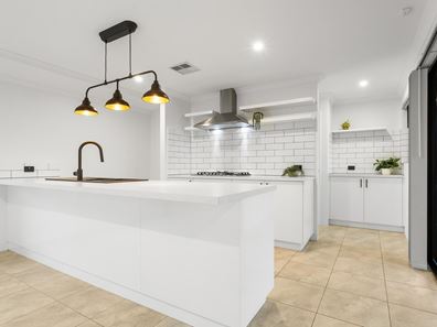 17 Boyne Way, Wellard WA 6170