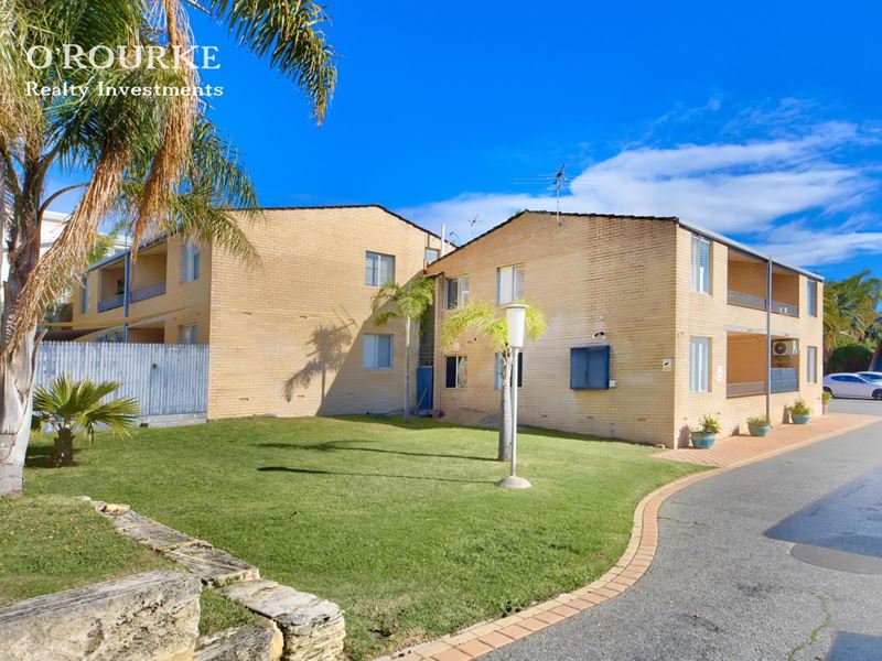 13/11 Wilton Place, Scarborough WA 6019