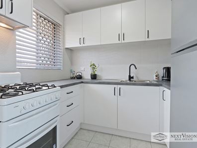 33/15 Glendower Way, Spearwood WA 6163