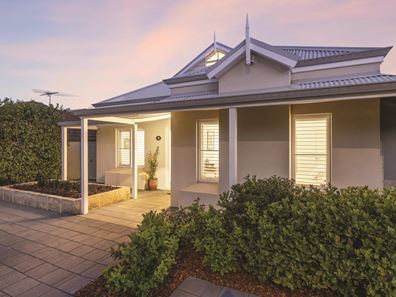 26 Camelia Avenue, Mount Claremont WA 6010