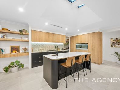 5 Quartz Road, Treeby WA 6164