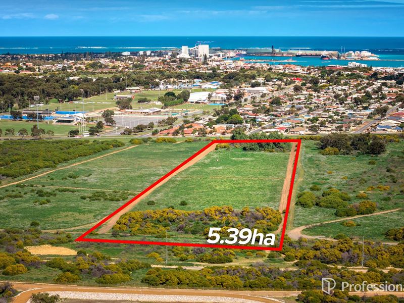 109 Bradford Street, Wonthella WA 6530