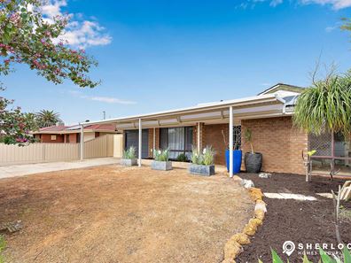 17 Hemingway Drive, Camillo WA 6111