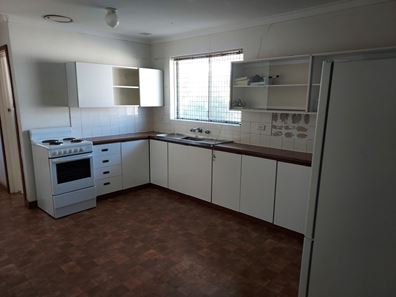 96 Attfield Street, Maddington WA 6109