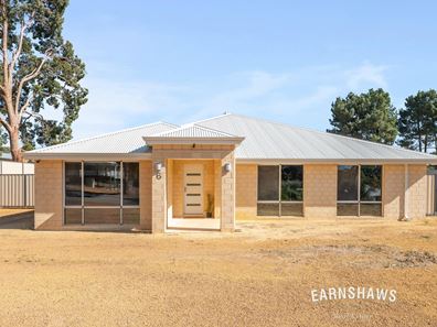 6 Truslove Street, Wooroloo WA 6558