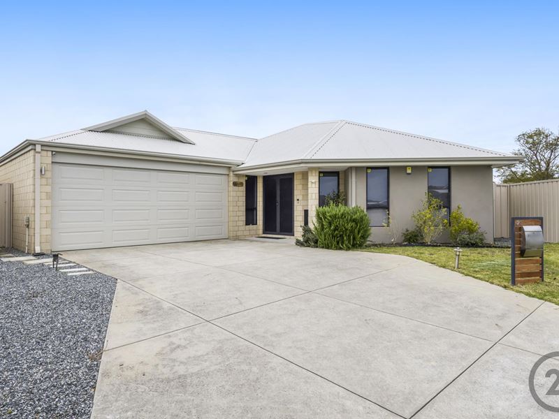 20 Wayside Court, Ravenswood