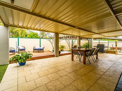 6 Kerswell Way, Warnbro WA 6169