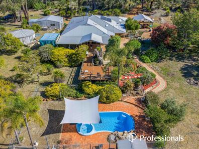 625 Barkala Way, Stoneville WA 6081