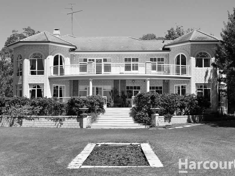 1022 Estuary Road, Bouvard
