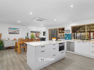 12 Cheviot Way, Eaton WA 6232