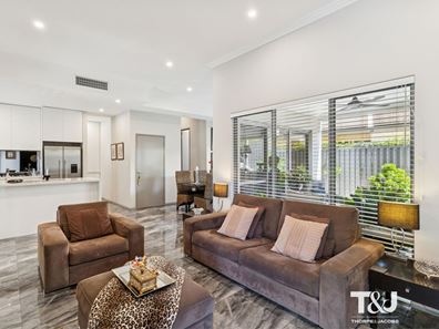 116B Holbeck Street, Doubleview WA 6018