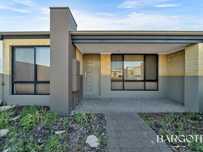 35 Featherflower Avenue, Dayton WA 6055