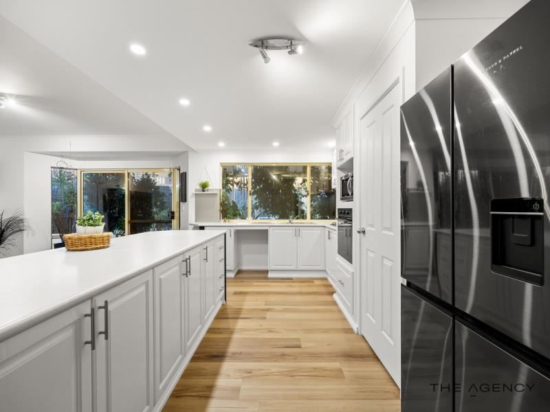 11B Jeavons Place, South Lake WA 6164