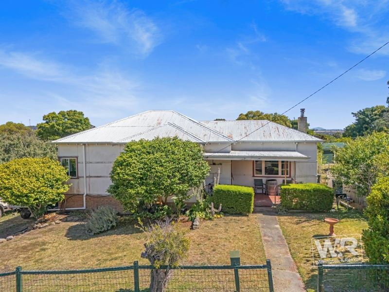 5 Ingoldby Street, Mount Barker WA 6324