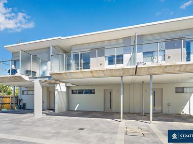 8/30 Bent Street, Cannington WA 6107