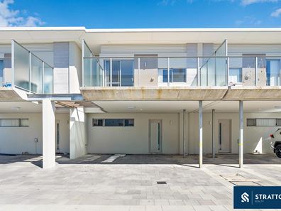 8/30 Bent Street, Cannington WA 6107