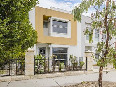 27 Wyperfeld Street, Yanchep WA 6035