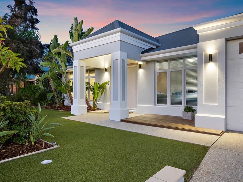 14 Brammall Bend, Aveley