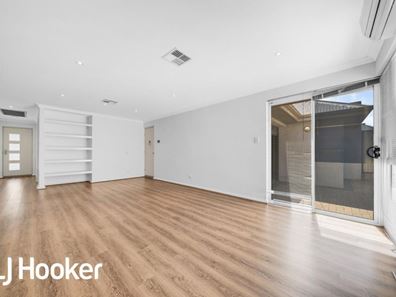 6 Redfern Bend, Clarkson WA 6030