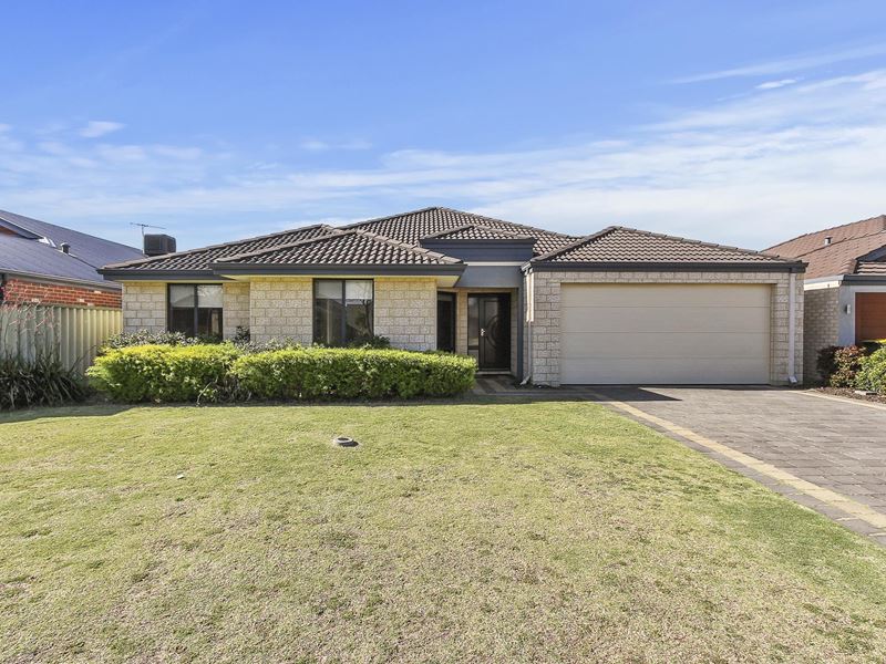 11 Grampian Crescent, Aubin Grove WA 6164