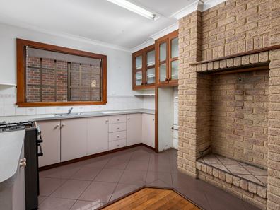 16 Ward Street, South Bunbury WA 6230