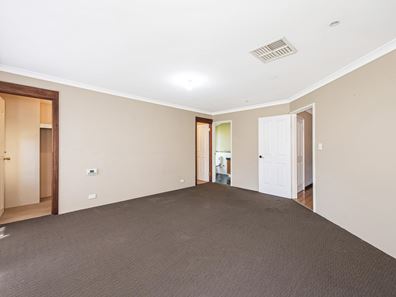 9 Warrego Road, Port Kennedy WA 6172