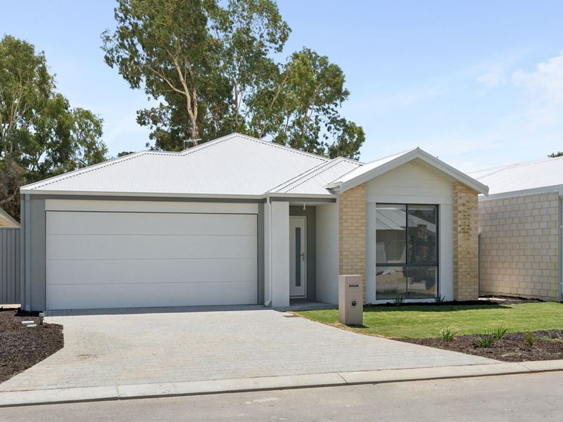 33 Pistachio Way, Henley Brook WA 6055