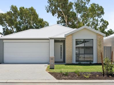 33 Pistachio Way, Henley Brook WA 6055