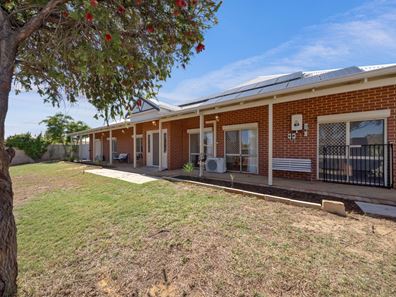 8 Carpenteria  Crescent, Kenwick WA 6107