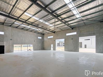 7/34 Deviation Way, Neerabup WA 6031