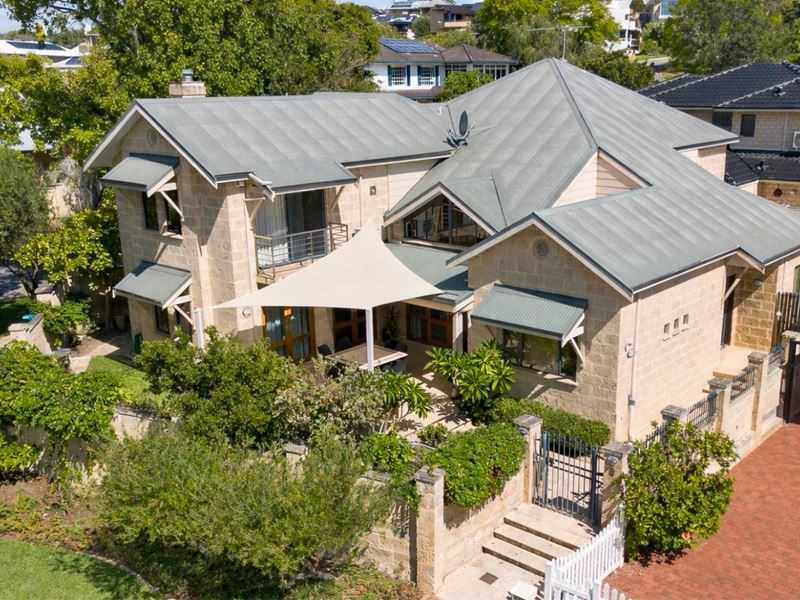 8 Beach Street, Bicton