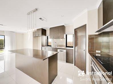 21 Saligna Way, Dayton WA 6055