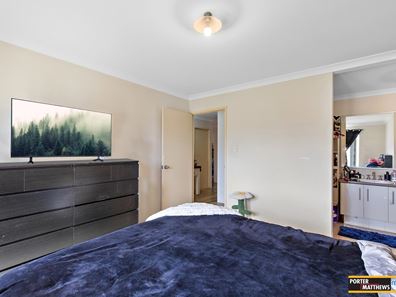 13 Monticello Parkway, Piara Waters WA 6112