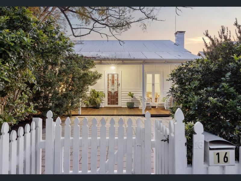 16 Wisbech Street, Bayswater WA 6053