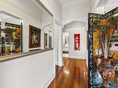 36 Drummond Street, Bedford WA 6052