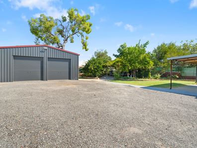 18 Birchley Road, Coodanup WA 6210