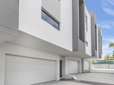 4/154 Lockhart Street, Como WA 6152