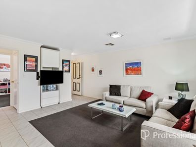 2/17 Kathleen Street, Yokine WA 6060
