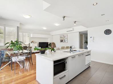 2/1 Erskine Link, East Perth WA 6004
