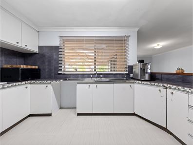 31 Matfield Way, Gosnells WA 6110
