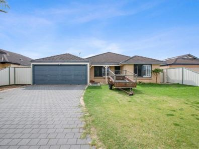 15 Glasgow Way, Seville Grove WA 6112