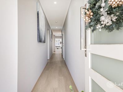 51 Tidal Drive, Port Kennedy WA 6172